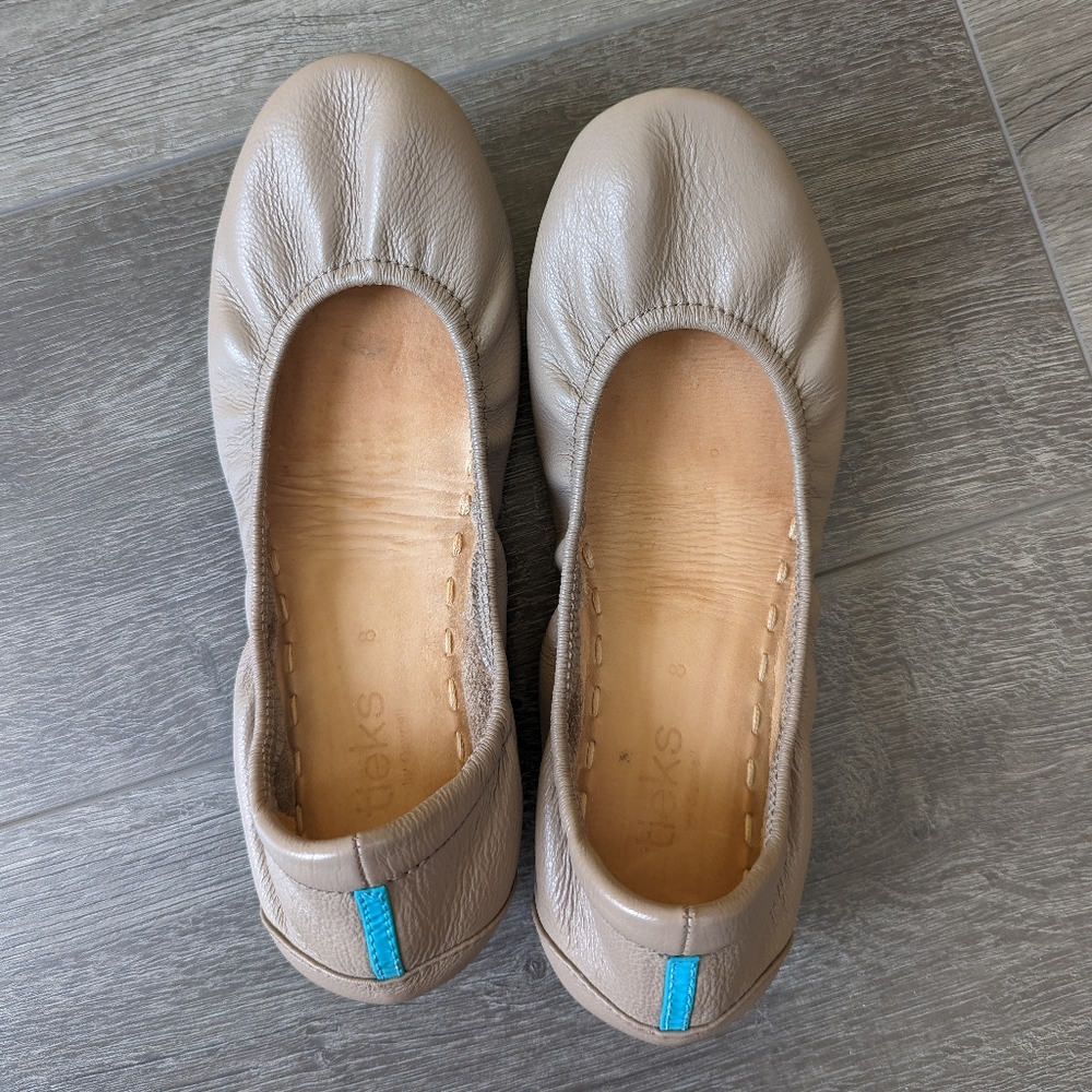 Taupe Tieks